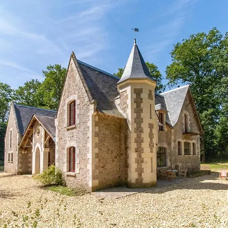 Holiday home Maison Ancienne Renovee Avec Jardin, Animaux Admis, Parking - Pres De - Fr-1-622-58 Bauge-en-Anjou