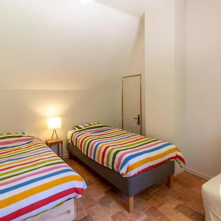Maison Ancienne Renovee Avec Jardin, Animaux Admis, Parking - Pres De - Fr-1-622-58 Bauge-en-Anjou