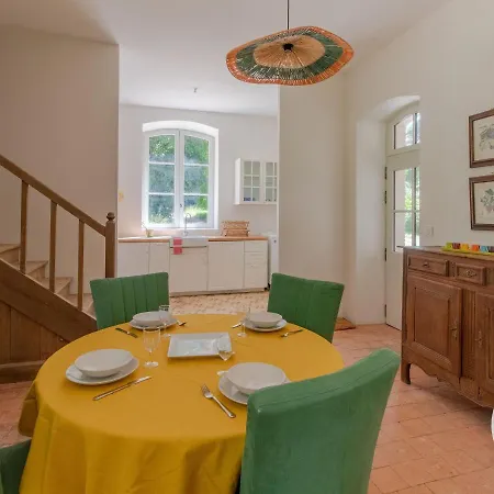 Confortable Au Coeur Du Maine-et-loire, Animaux Admis - Fr-1-622-58 Holiday home *