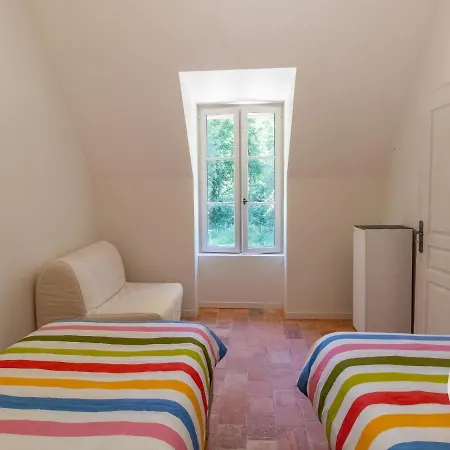 Maison Ancienne Renovee Avec Jardin, Animaux Admis, Parking - Pres De - Fr-1-622-58 Holiday home *