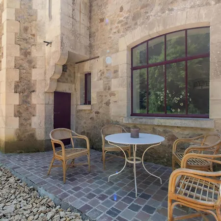 Confortable Au Coeur Du Maine-et-loire, Animaux Admis - Fr-1-622-58