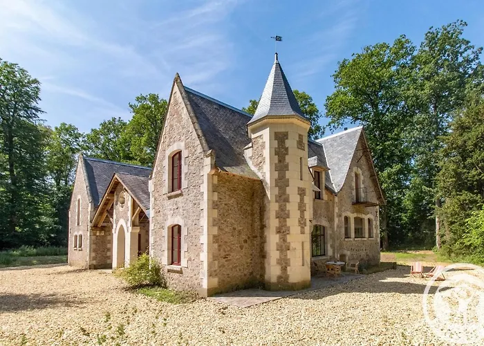 Дом отдыха Confortable Au Coeur Du Maine-et-loire, Animaux Admis - Fr-1-622-58 Bauge-en-Anjou