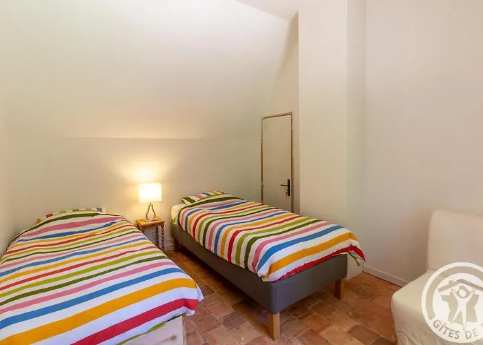 Confortable Au Coeur Du Maine-et-loire, Animaux Admis - Fr-1-622-58 Bauge-en-Anjou